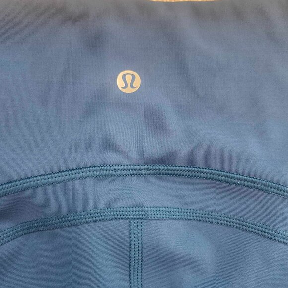 Lululemon Sole Training Short with pockets - Picture 8 of 10